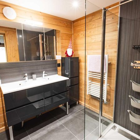 Appartement Lumineux Neuf Dans Bas De Chalet Le Douglas La Joue du Loup Bagian luar foto