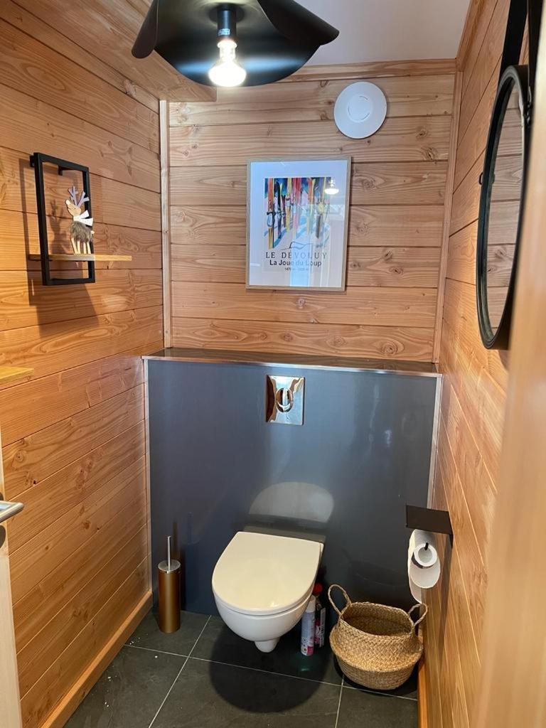 Appartement Lumineux Neuf Dans Bas De Chalet Le Douglas La Joue du Loup Bagian luar foto