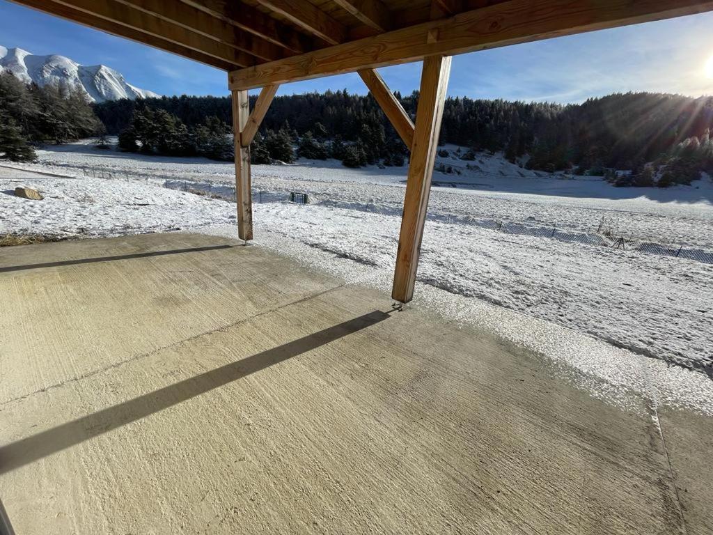 Appartement Lumineux Neuf Dans Bas De Chalet Le Douglas La Joue du Loup Bagian luar foto